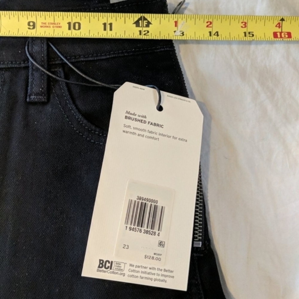 LEVI'S Slouch High Loose Overalls in Cozy Black - Picture 6 of 8